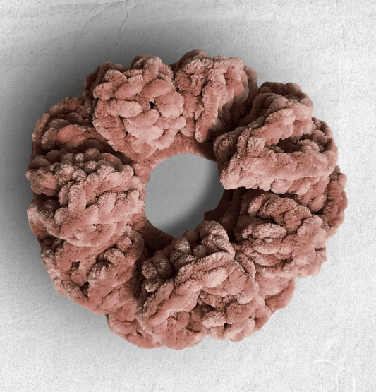 Crochet Velvet Scrunchie – Blush