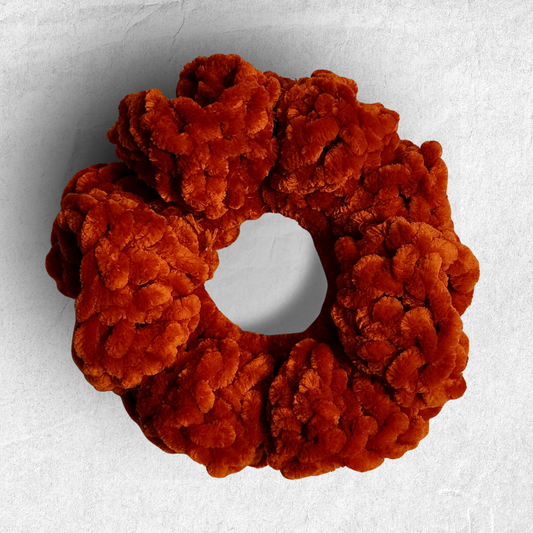 Crochet Velvet Scrunchie – Pumpkin